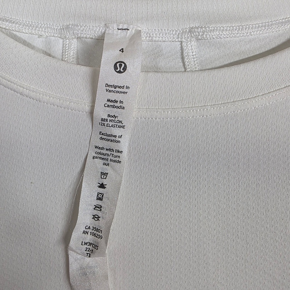 Lululemon White Muscle Love Long Sleeve Crop Top Mirrored Logo Graphic Size 4 - Picture 3 of 8